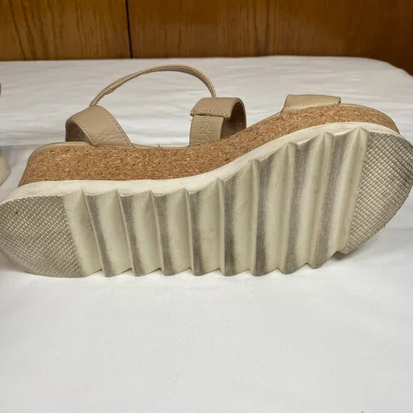 Steve Madden Kirsten Platform Sandals Women's 6.5 Beige - Picture 9 of 11